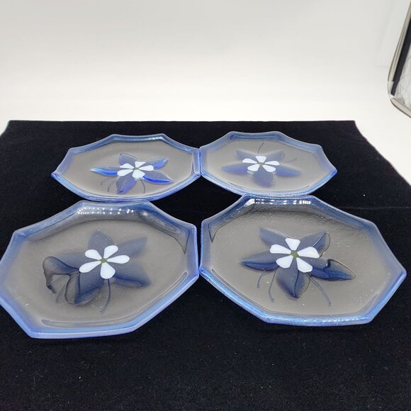 Fused Glass Plates Blue Flowers & Rim Octagon Shaped 8" Diameter Set of 4 VTG - Picture 5 of 10